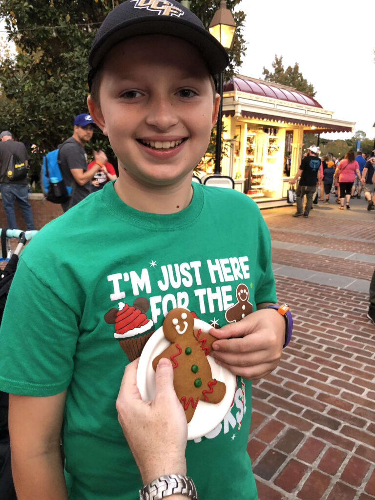 Disney food shirt with gingerbread cookie