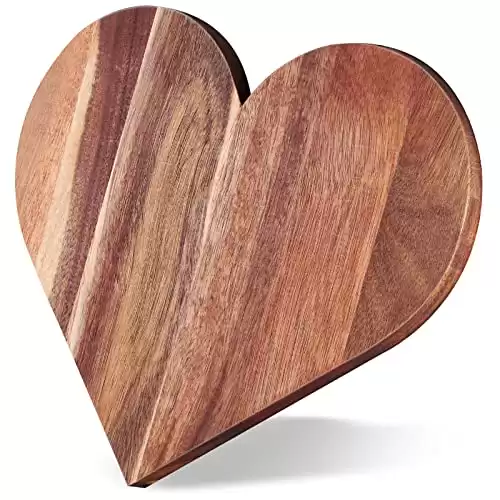 Patelai Heart Shaped Cutting Board Acacia Wood Bread Board Cheese Serving Platter Serving Charcuterie Board for Meat Cheese and Vegetables Valentine's Day Xmas Gifts(Classic Style)